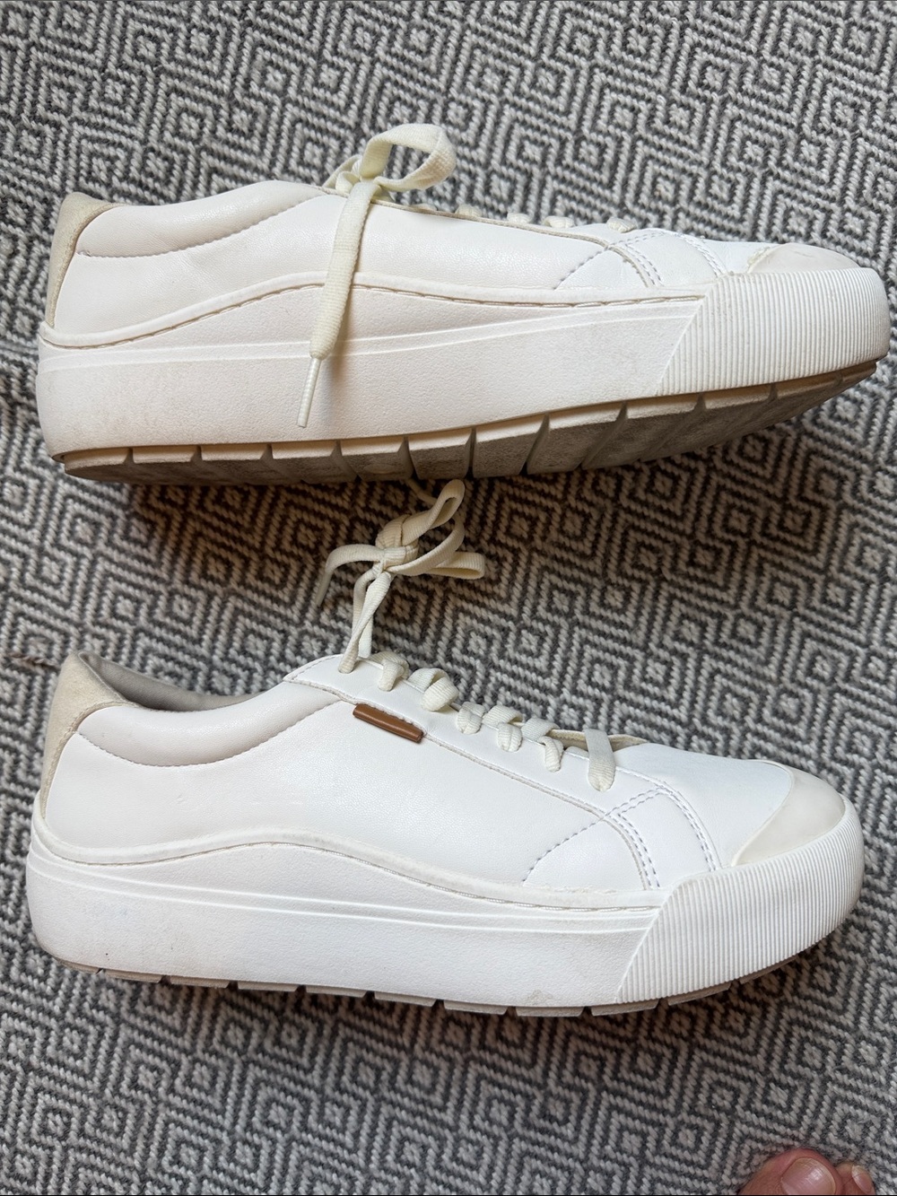 Dr Scholl’s Time off white Low-Top Leather Sneakers - Picture 13 of 15